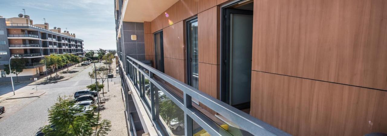 Sunset Home Olhao- Modern 3 Bed Luxury Apartment With Rooftop Pool ภายนอก รูปภาพ