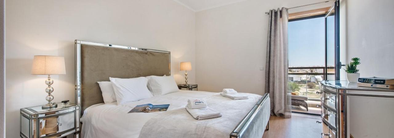 Sunset Home Olhao- Modern 3 Bed Luxury Apartment With Rooftop Pool ภายนอก รูปภาพ